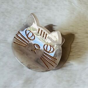 White Marbled Cat Face claw clip, 1.5”x1.5”x1.5”